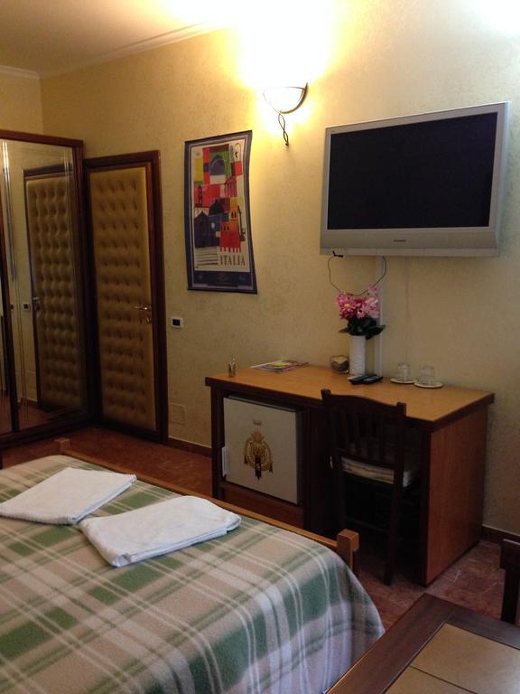 Caligola Resort Рим Екстер'єр фото
